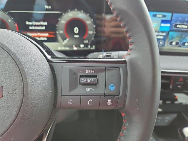 2025 Nissan Kicks SR FWD