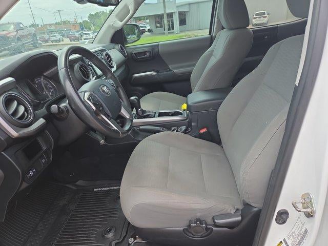 2018 Toyota Tacoma SR5 Double Cab 5' Bed V6 4x2 AT (GS)