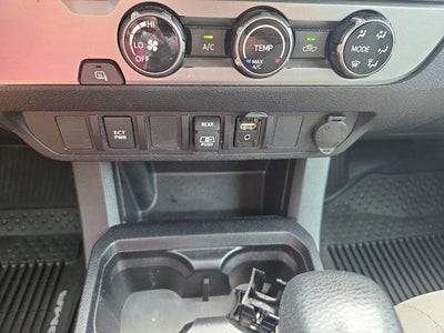 2018 Toyota Tacoma SR5 Double Cab 5' Bed V6 4x2 AT (GS)