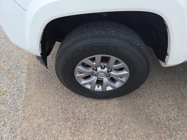 2018 Toyota Tacoma SR5 Double Cab 5' Bed V6 4x2 AT (GS)