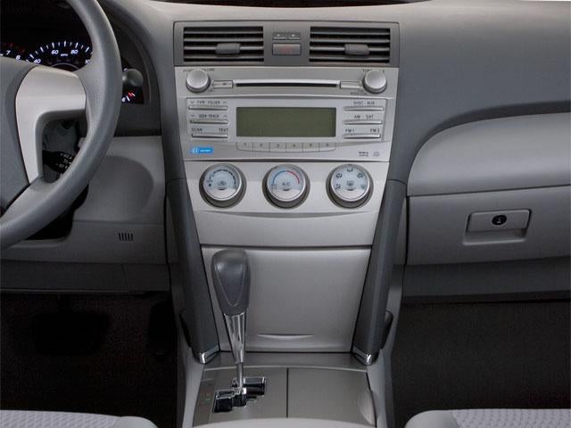 2011 Toyota Camry 4dr Sdn I4 Auto (Natl)