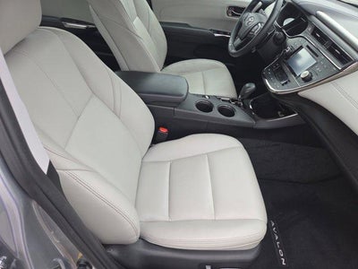 2017 Toyota Avalon XLE (SE)