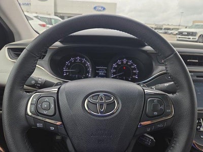 2017 Toyota Avalon XLE (SE)
