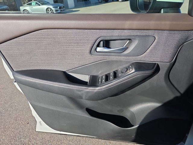 2023 Nissan Rogue FWD SV