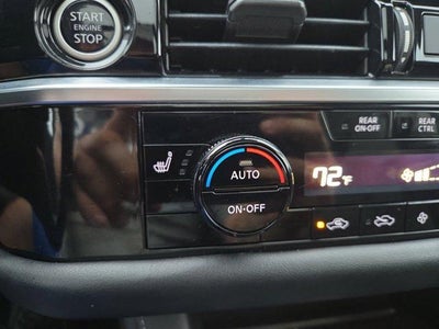 2022 Nissan Pathfinder SL 2WD