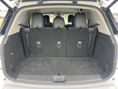 2023 Nissan Pathfinder SL 4WD