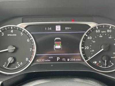 2023 Nissan Pathfinder SL 4WD