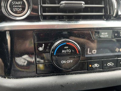 2023 Nissan Pathfinder SL 4WD