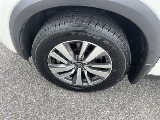 2023 Nissan Pathfinder SL 4WD