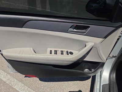 2019 Hyundai SONATA SE 2.4L