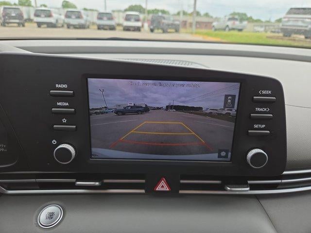 2022 Hyundai ELANTRA SEL IVT