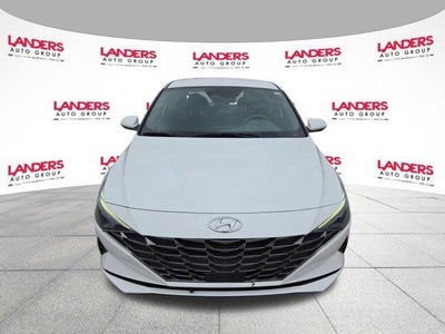 2022 Hyundai ELANTRA SEL IVT