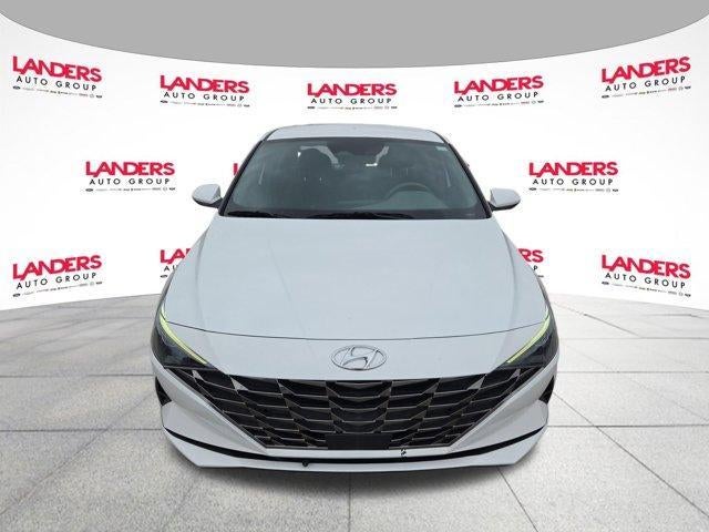 2022 Hyundai ELANTRA SEL IVT
