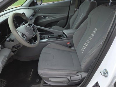 2022 Hyundai ELANTRA SEL IVT
