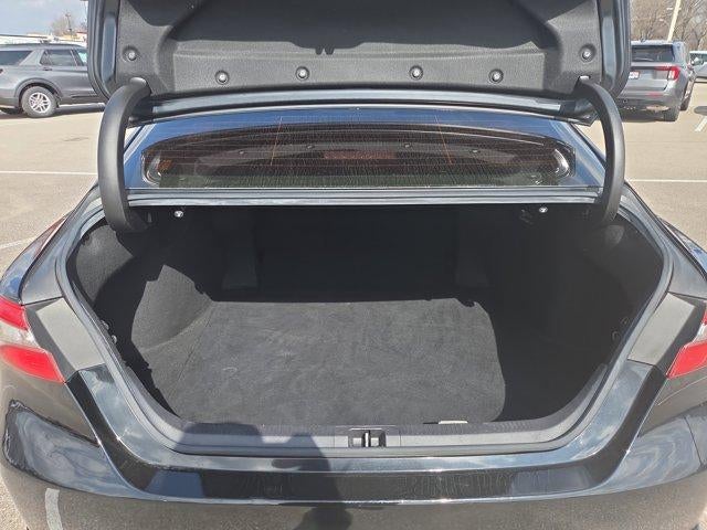 2018 Toyota Camry SE Auto (SE)