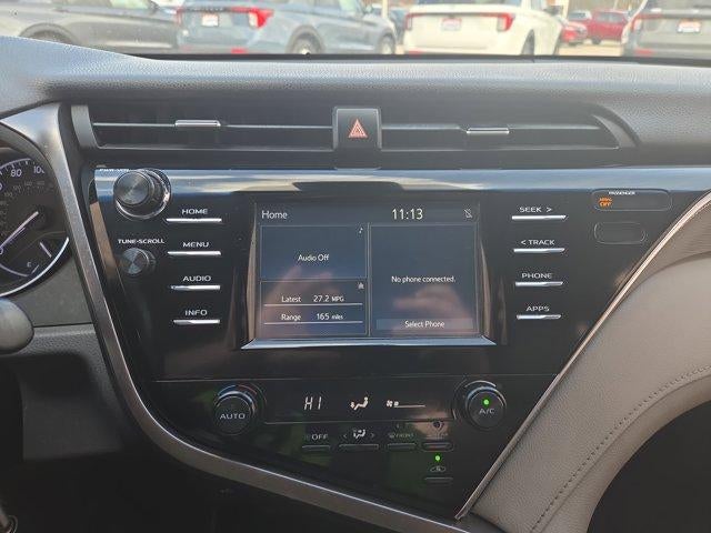 2018 Toyota Camry SE Auto (SE)