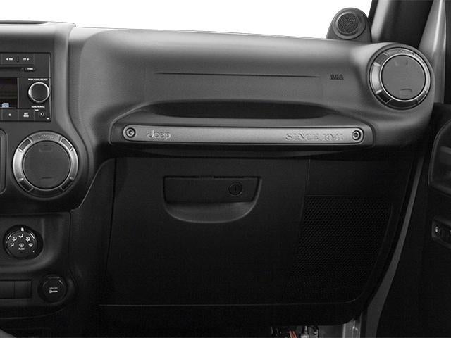 2014 Jeep Wrangler Unlimited 4WD 4dr Dragon Edition *Ltd Avail*