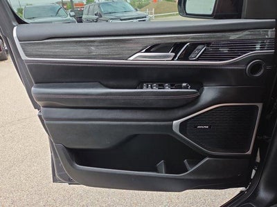 2022 Jeep Wagoneer Series III 4x4