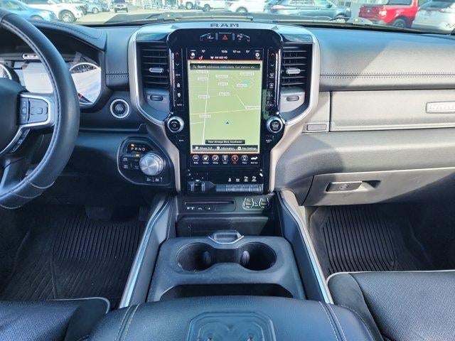 2019 RAM 1500 Laramie 4x4 Crew Cab 5'7" Box