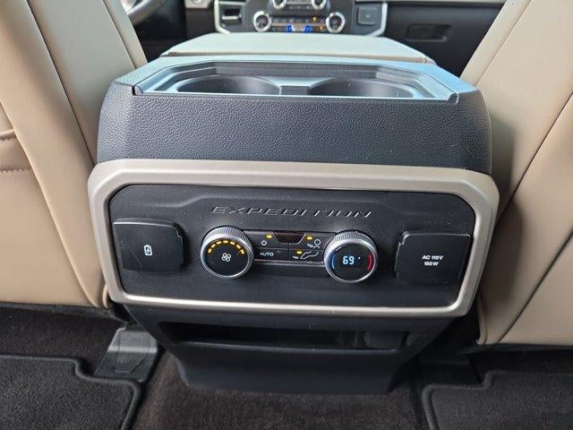 2022 Ford Expedition Max XLT 4x2
