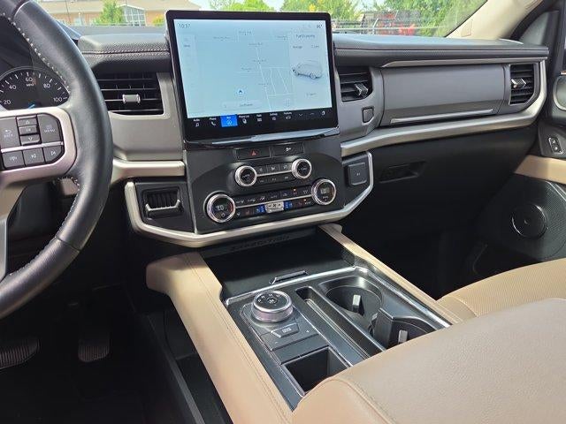 2022 Ford Expedition Max XLT 4x2