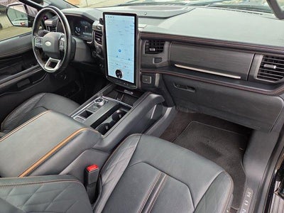 2023 Ford Expedition Max Platinum 4x2