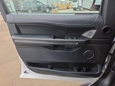 2022 Ford Expedition XLT 4x2