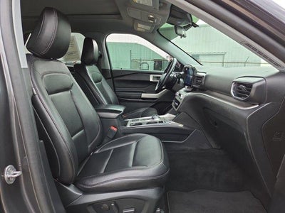 2020 Ford Explorer XLT RWD