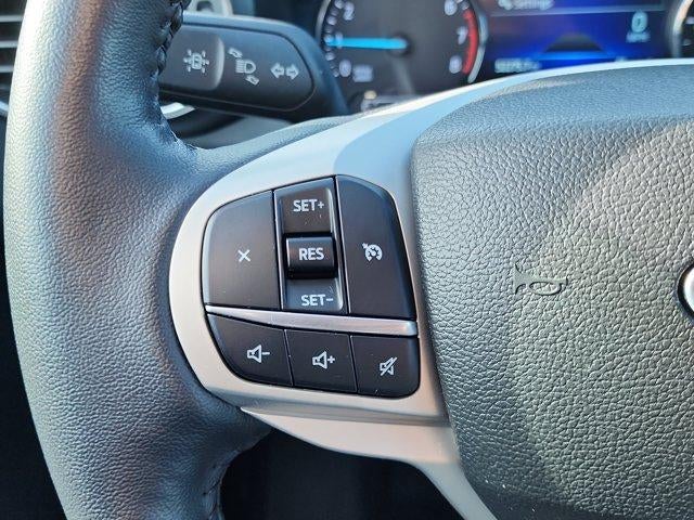 2023 Ford Explorer XLT RWD