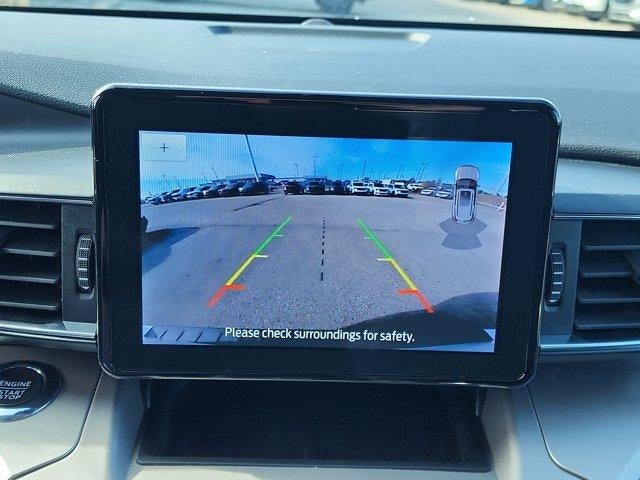 2023 Ford Explorer XLT RWD