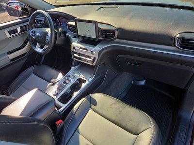 2022 Ford Explorer XLT 4WD