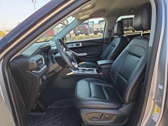 2023 Ford Explorer XLT 4WD