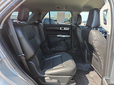 2023 Ford Explorer XLT 4WD