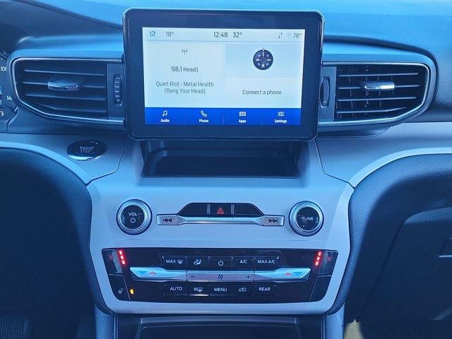 2023 Ford Explorer XLT 4WD