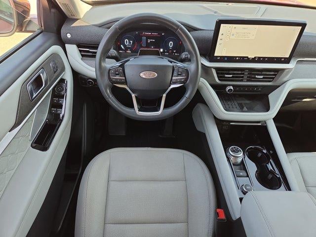 2025 Ford Explorer Platinum 4WD