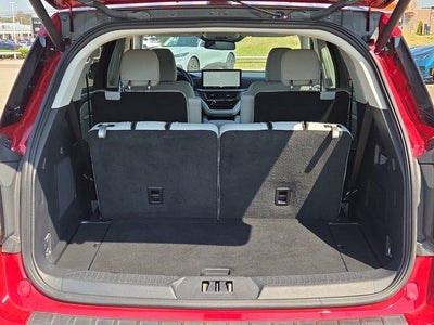 2025 Ford Explorer Platinum 4WD