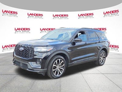 2025 Ford Explorer ST-Line 4WD