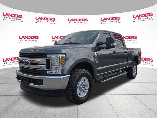 2019 Ford Super Duty F-250 SRW LARIAT 4WD Crew Cab 6.75' Box