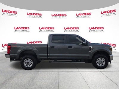 2019 Ford Super Duty F-250 SRW LARIAT 4WD Crew Cab 6.75' Box