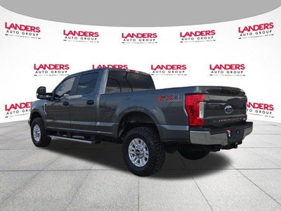 2019 Ford Super Duty F-250 SRW LARIAT 4WD Crew Cab 6.75' Box