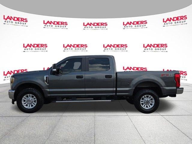 2019 Ford Super Duty F-250 SRW LARIAT 4WD Crew Cab 6.75' Box