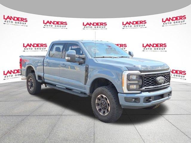 2023 Ford Super Duty F-250 SRW LARIAT 4WD Crew Cab 6.75' Box