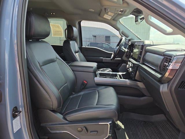 2023 Ford Super Duty F-250 SRW LARIAT 4WD Crew Cab 6.75' Box