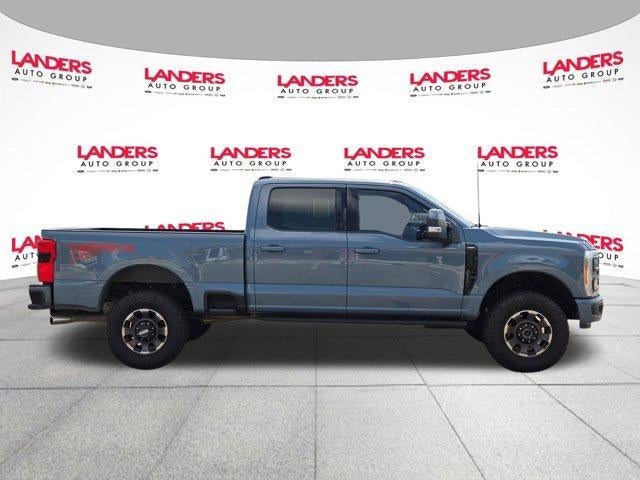 2023 Ford Super Duty F-250 SRW LARIAT 4WD Crew Cab 6.75' Box