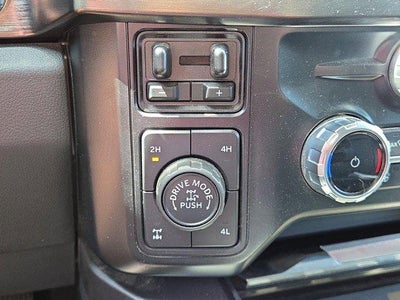 2023 Ford Super Duty F-250 SRW LARIAT 4WD Crew Cab 6.75' Box