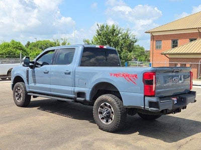 2023 Ford Super Duty F-250 SRW LARIAT 4WD Crew Cab 6.75' Box