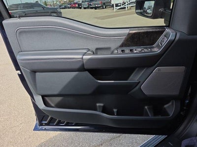 2025 Ford Super Duty F-250 SRW LARIAT 4WD Crew Cab 6.75' Box