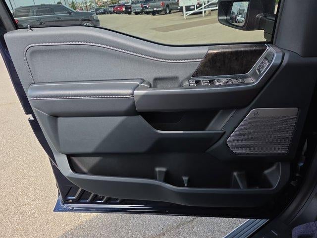 2025 Ford Super Duty F-250 SRW LARIAT 4WD Crew Cab 6.75' Box