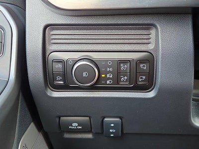 2025 Ford Super Duty F-250 SRW LARIAT 4WD Crew Cab 6.75' Box