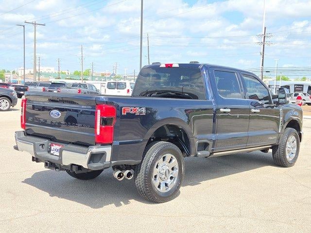 2025 Ford Super Duty F-250 SRW LARIAT 4WD Crew Cab 6.75' Box